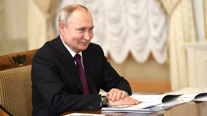 Владимир Путин отметил хорошие темпы развития 47 региона