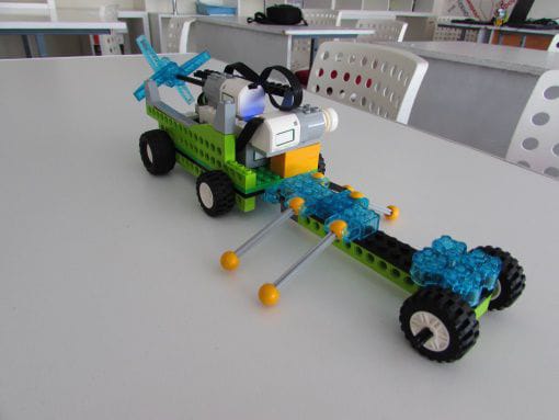 Нацпроекты: ученики IT-кубов сконструировали роботов для межрегионального конкурса 