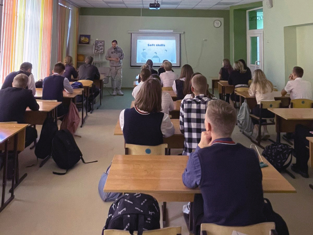 Четыре дня мастер-классов для школьников проведут в Ломоносовском районе