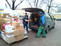 Ломоносовский район отправит детям Донецкой и Луганской областей новогодние подарки
