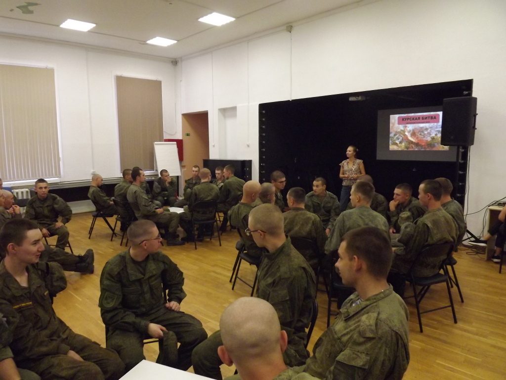 Помнить всегда: в честь Дня воинской славы России солдаты срочной службы поучаствовали в тематическом тесте