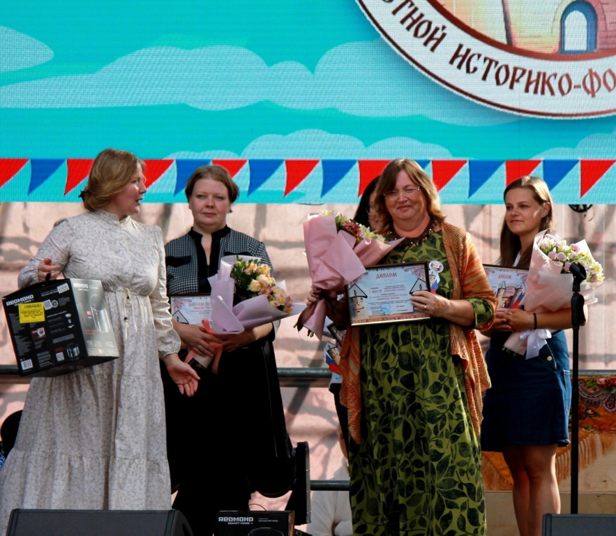 Жительница Гостилиц взяла золото в областном конкурсе «Копорский сувенир»