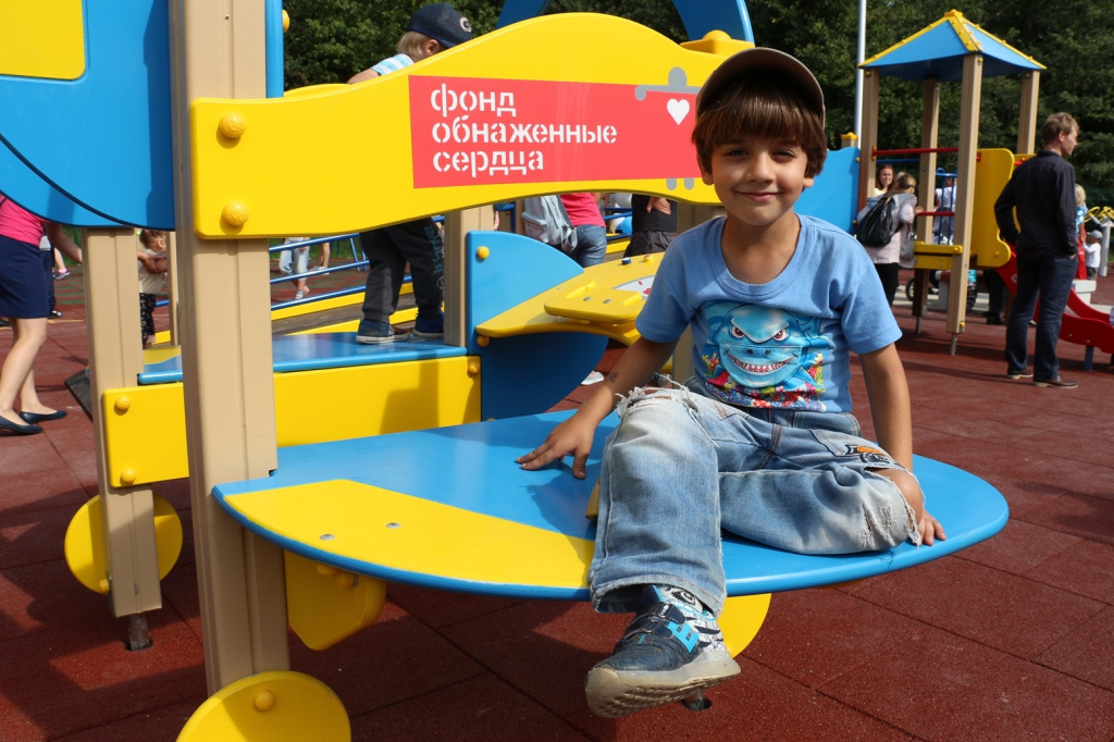 В Большой Ижоре Ломоносовского района появится новая инклюзивная детская спортивная площадка.