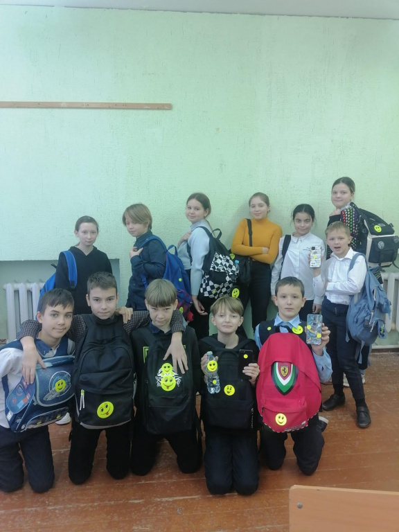 Ученики 5 класса Оржицкой школы приняли участие в региональной акции «Быть заметным модно»