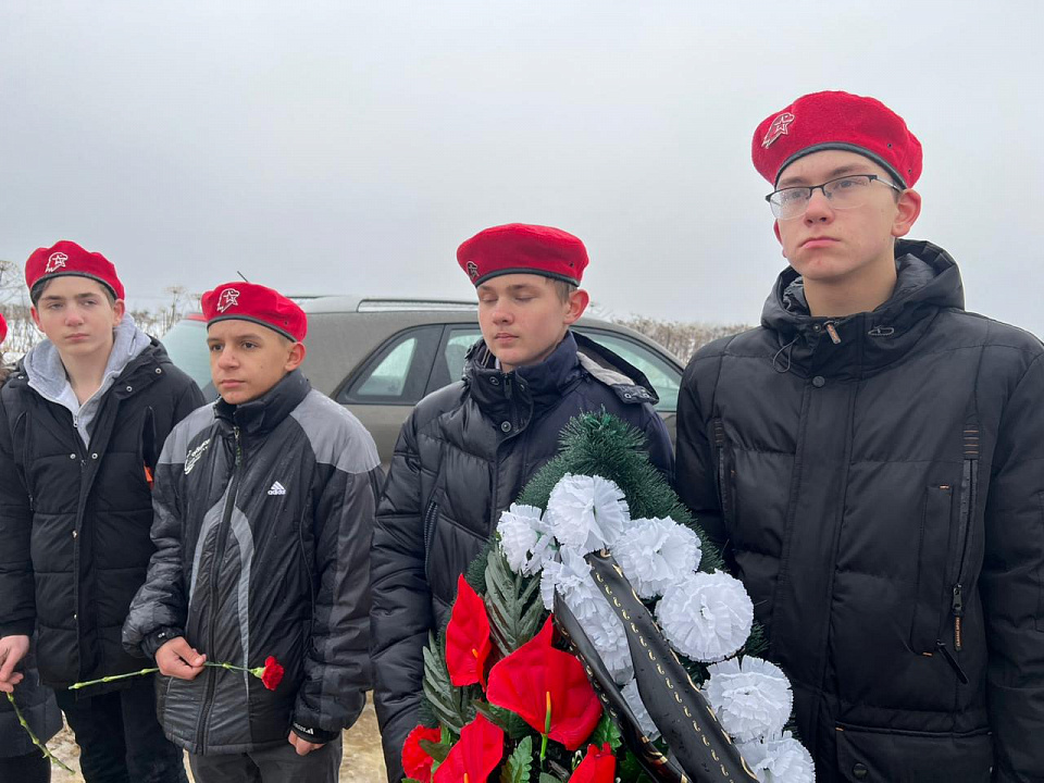 В Лопухинском поселении состоялась церемония захоронения останков советских граждан