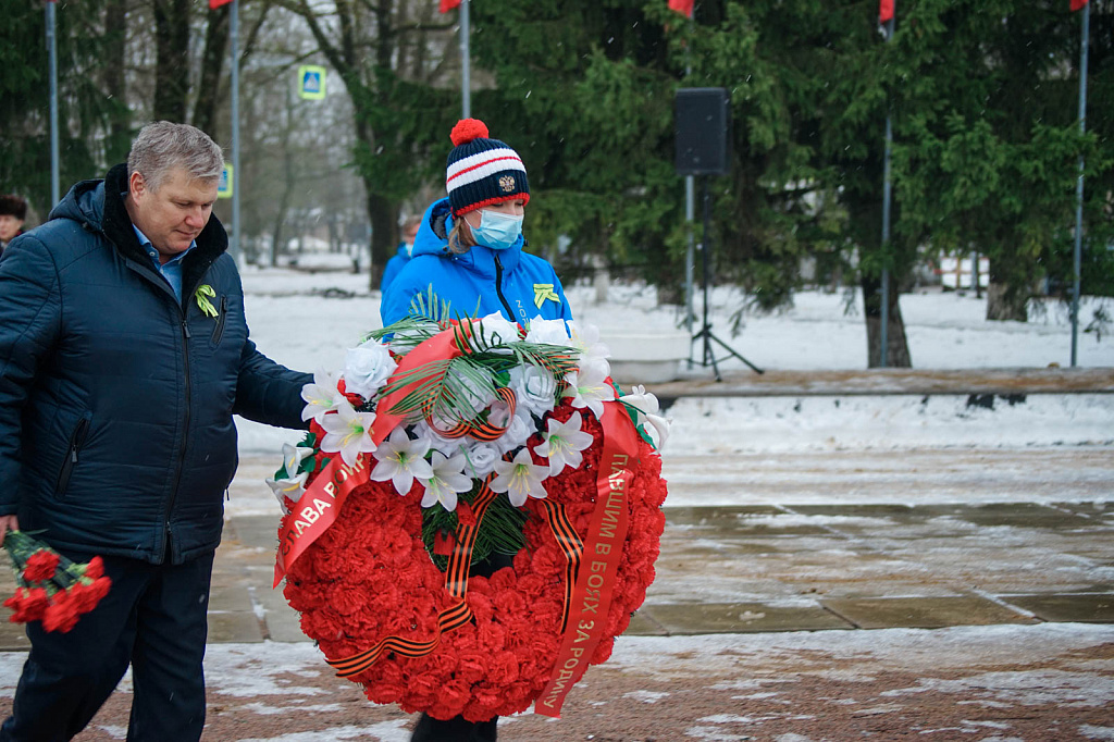 На Гостилицком мемориале состоялась торжественная церемония возложения "900 дней мужества"
