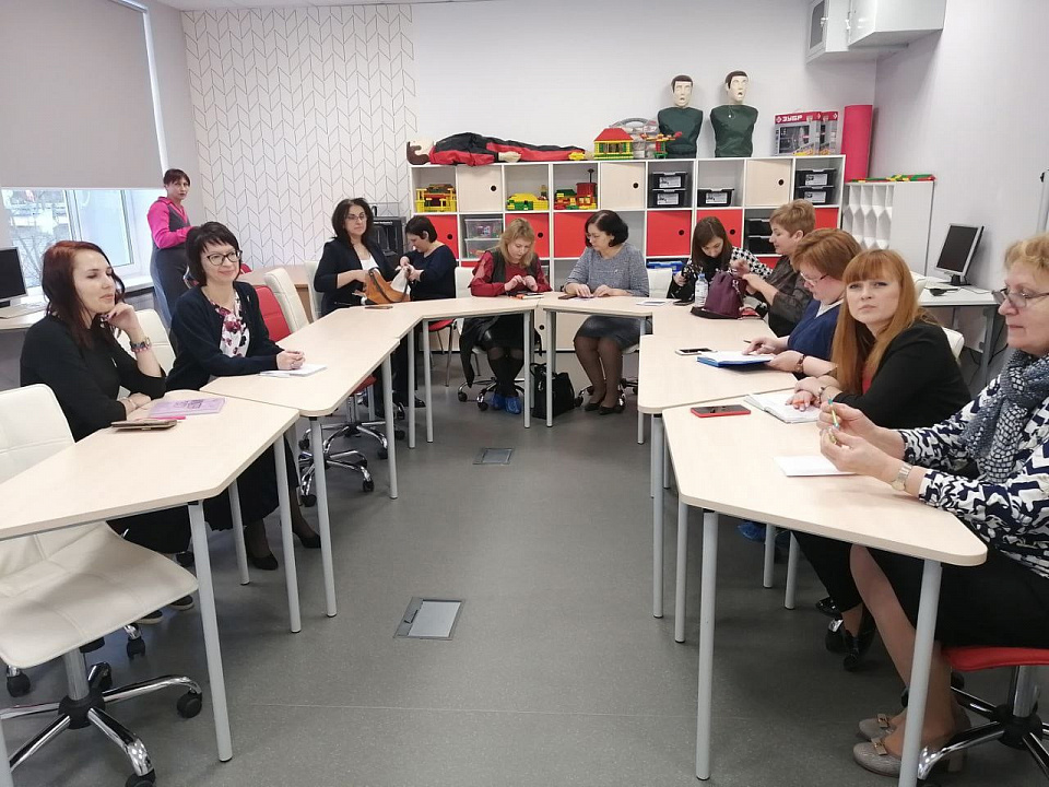 В Ропшинской школе обсудили пилотный проект "Школа Минпросвещения России"