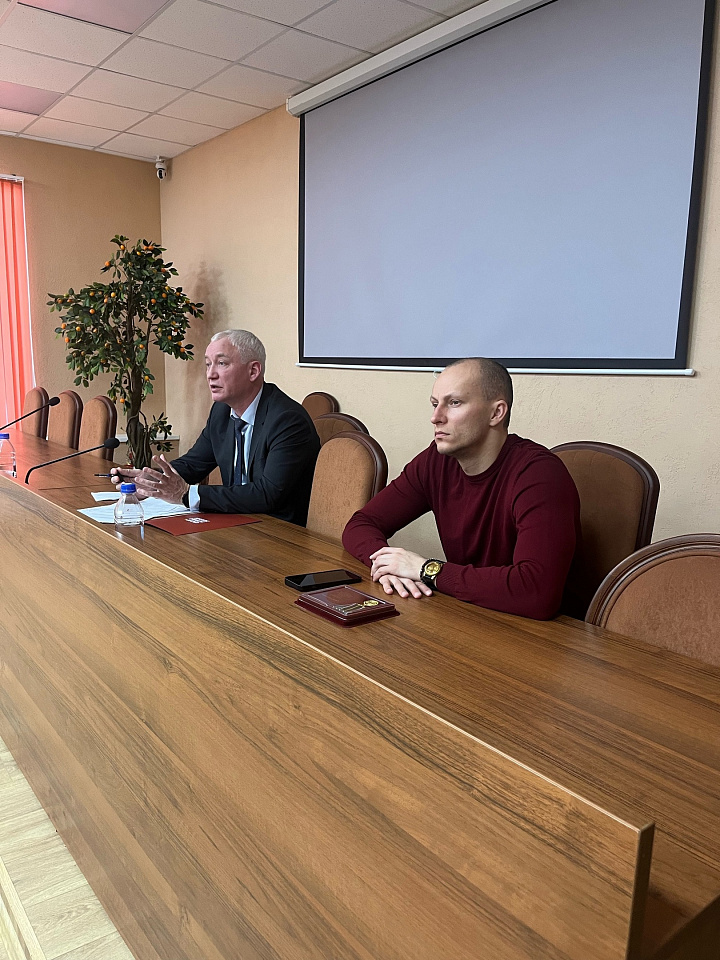В администрации Ломоносовского района состоялась встреча представителей спортивной общественности