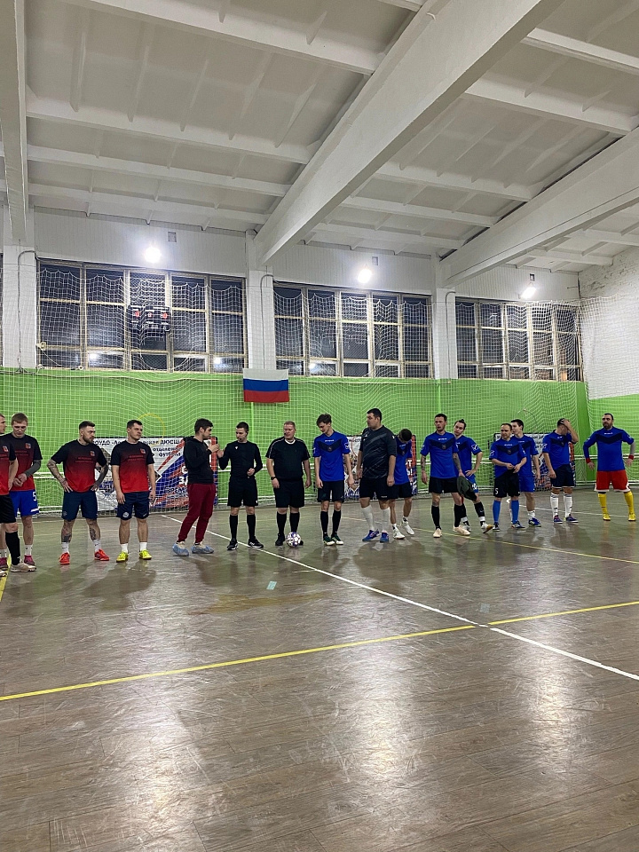 В Ломоносовском районе определились полуфиналисты открытого кубка по футзалу