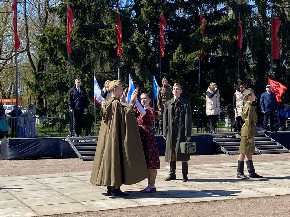 «И пока мы едины – мы непобедимы!»: ломоносовцы отпраздновали 79-ю годовщину Великой Победы