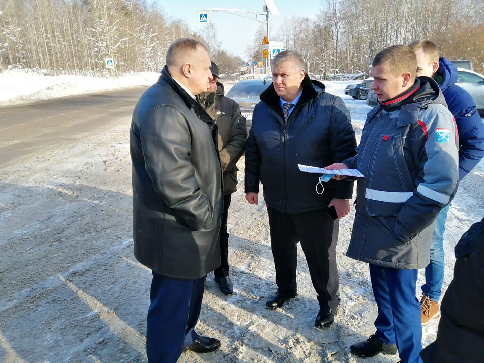 В Ломоносовском районе отремонтируют региональные дороги